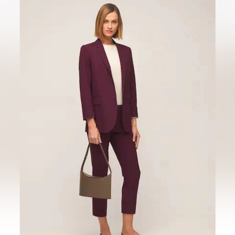 NWT Theory straight cropped burgundy leg pants - Picture 2 of 10